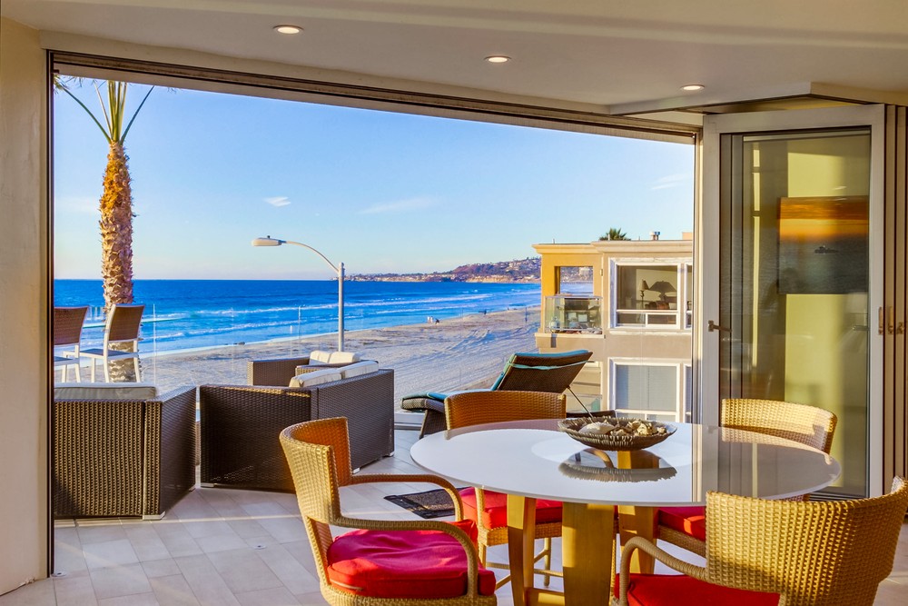 Virtual tour photo 29 of 99 for 3393 Ocean Front Walk