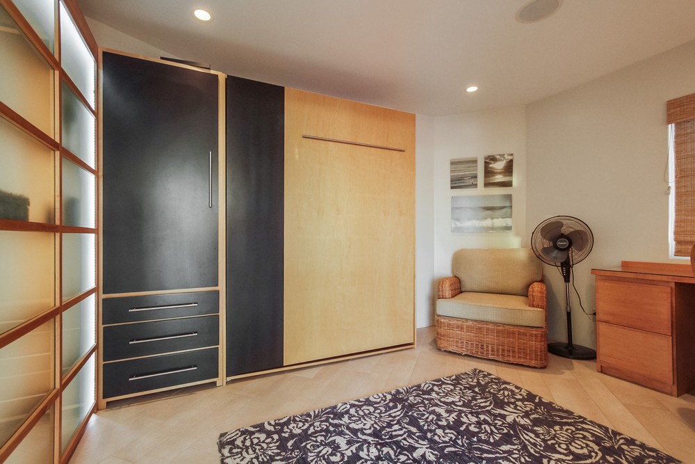 Virtual tour photo 39 of 99 for 3393 Ocean Front Walk
