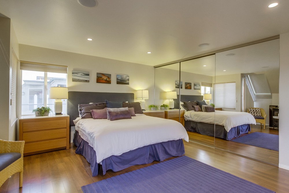 Virtual tour photo 45 of 99 for 3393 Ocean Front Walk