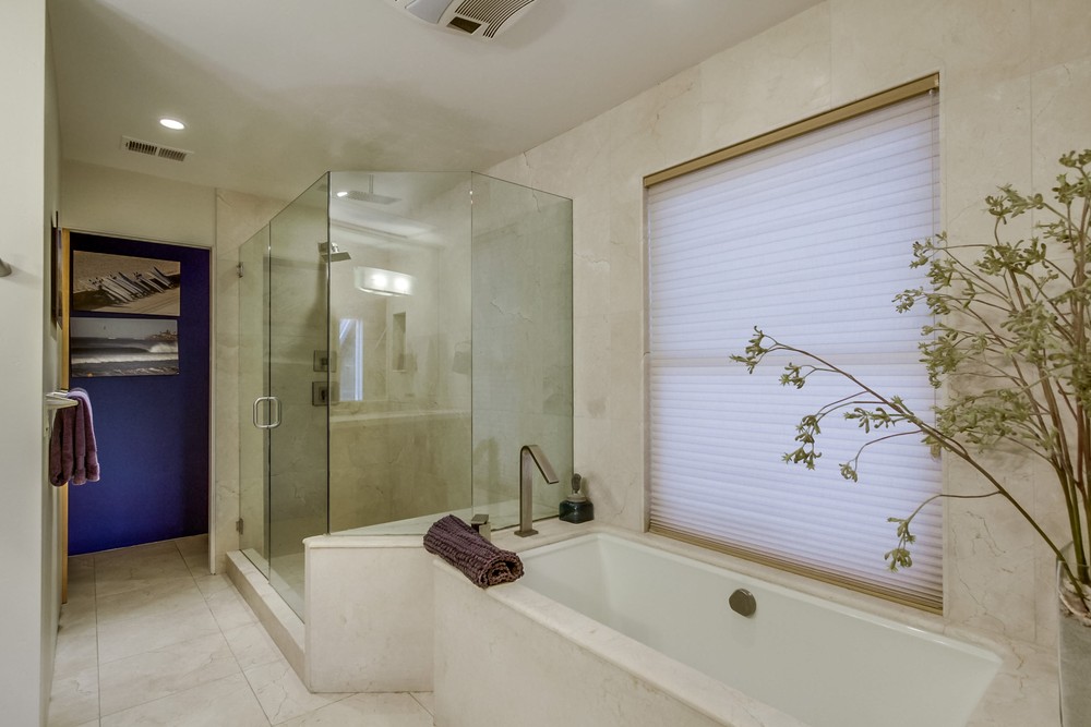 Virtual tour photo 49 of 99 for 3393 Ocean Front Walk