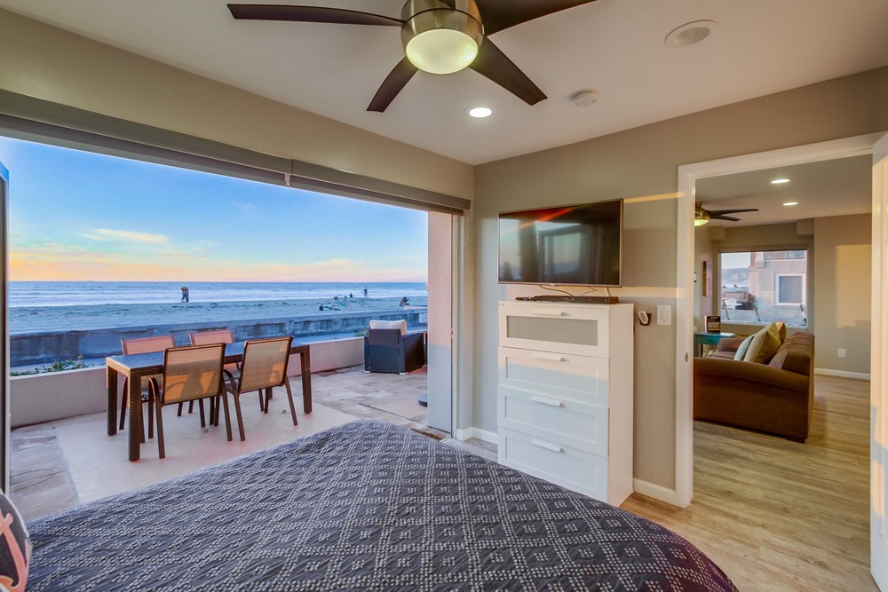 Virtual tour photo 73 of 99 for 3393 Ocean Front Walk