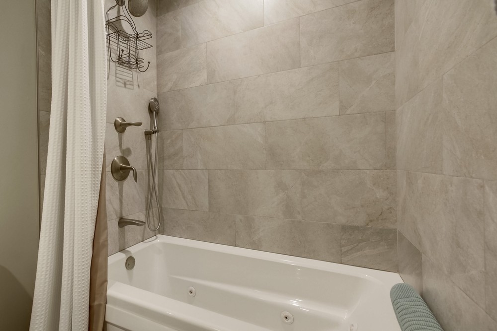 Virtual tour photo 79 of 99 for 3393 Ocean Front Walk
