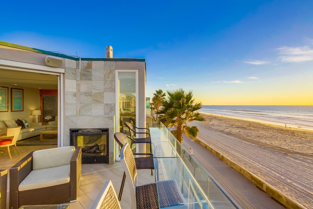 Virtual tour photo 86 of 99 for 3393 Ocean Front Walk