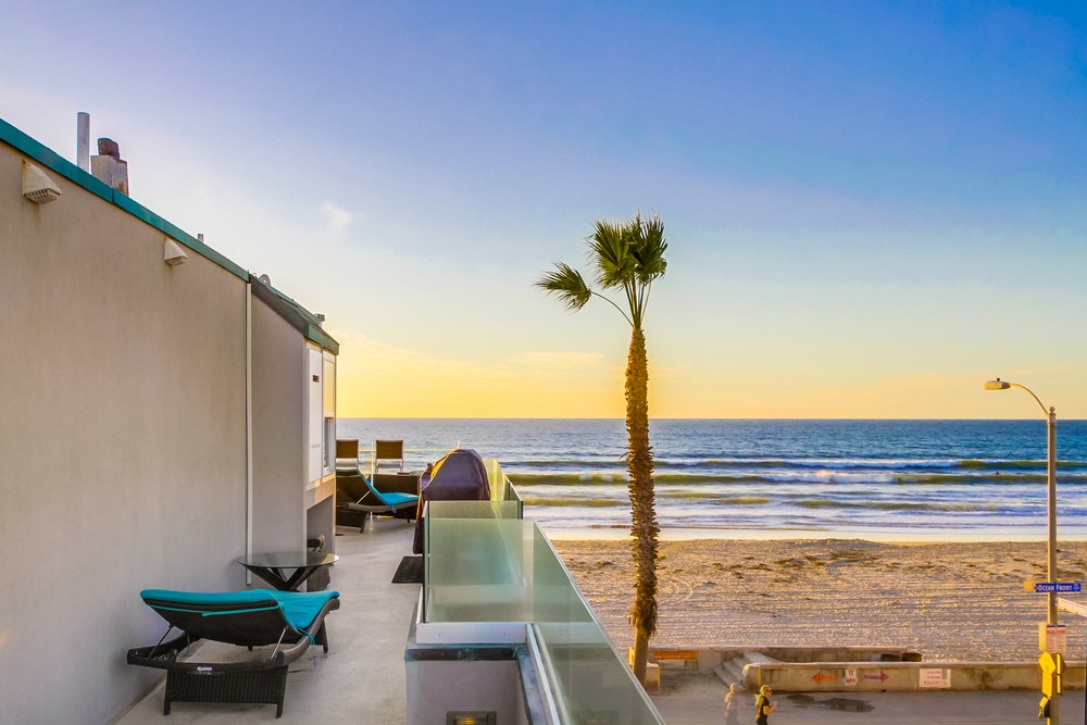 Virtual tour photo 95 of 99 for 3393 Ocean Front Walk