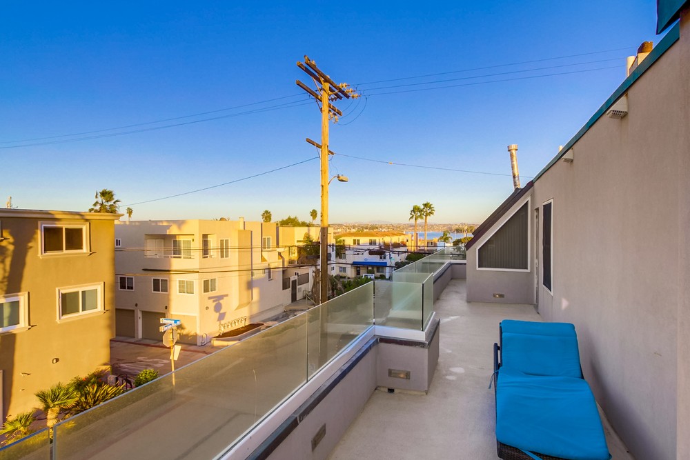 Virtual tour photo 96 of 99 for 3393 Ocean Front Walk