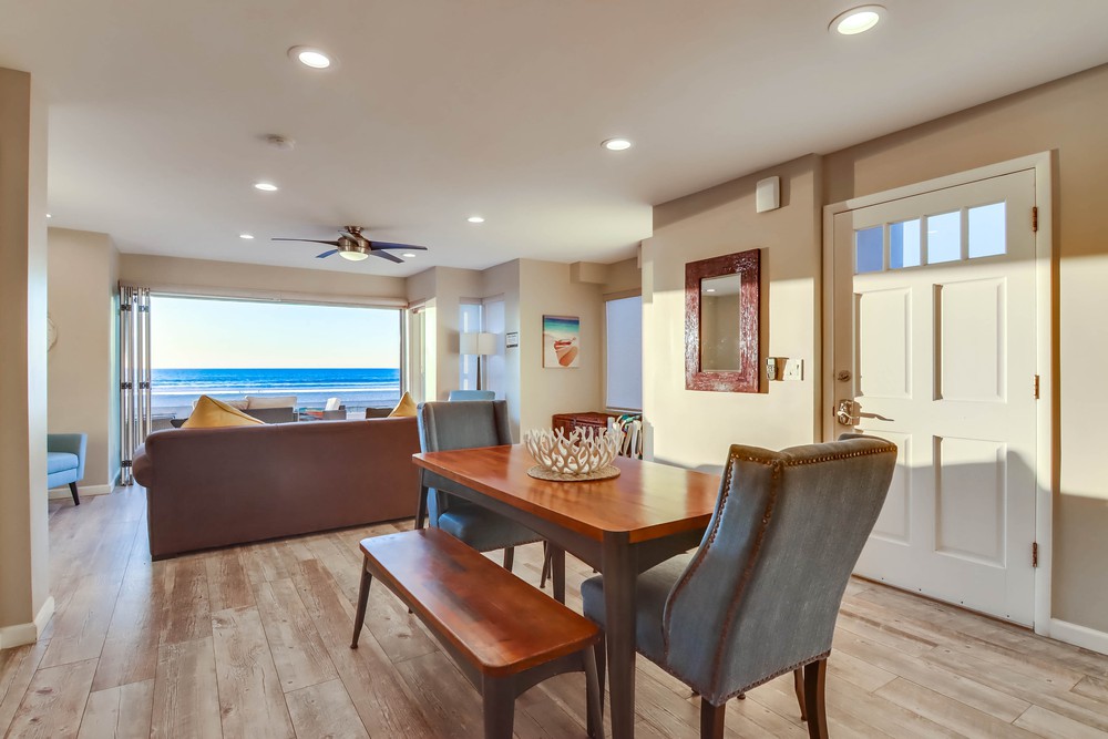 Virtual tour photo 27 of 63 for 3393 Ocean Front Walk