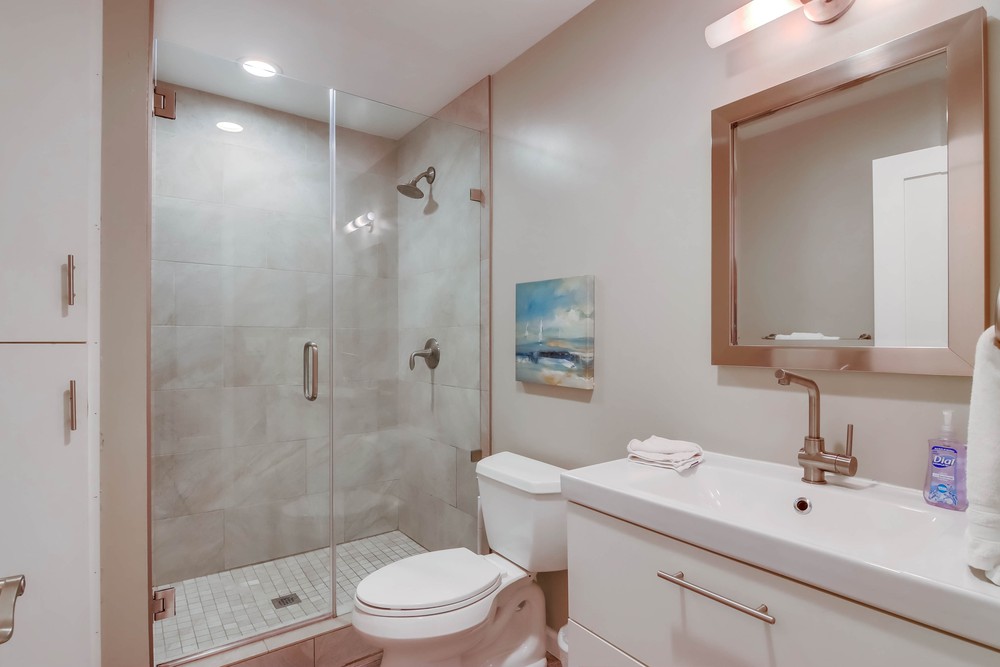 Virtual tour photo 34 of 63 for 3393 Ocean Front Walk