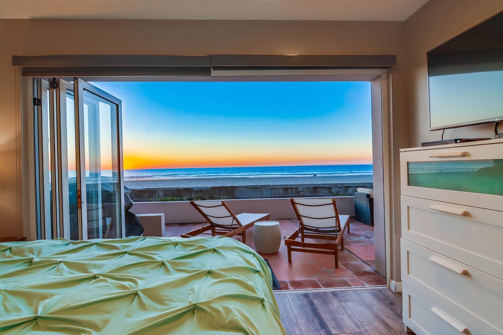 Virtual tour photo 39 of 63 for 3393 Ocean Front Walk