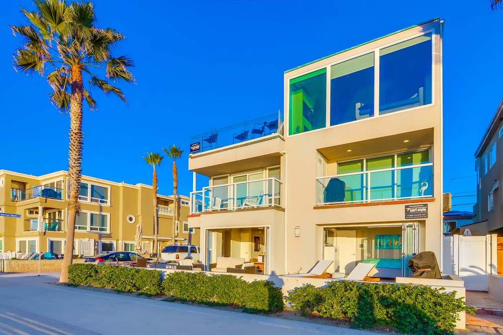 Virtual tour photo 47 of 63 for 3393 Ocean Front Walk