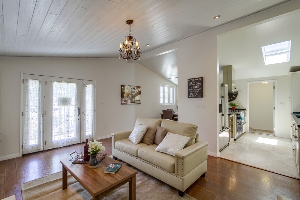 Virtual tour photo 8 of 43 for 3397 Dorchester Dr