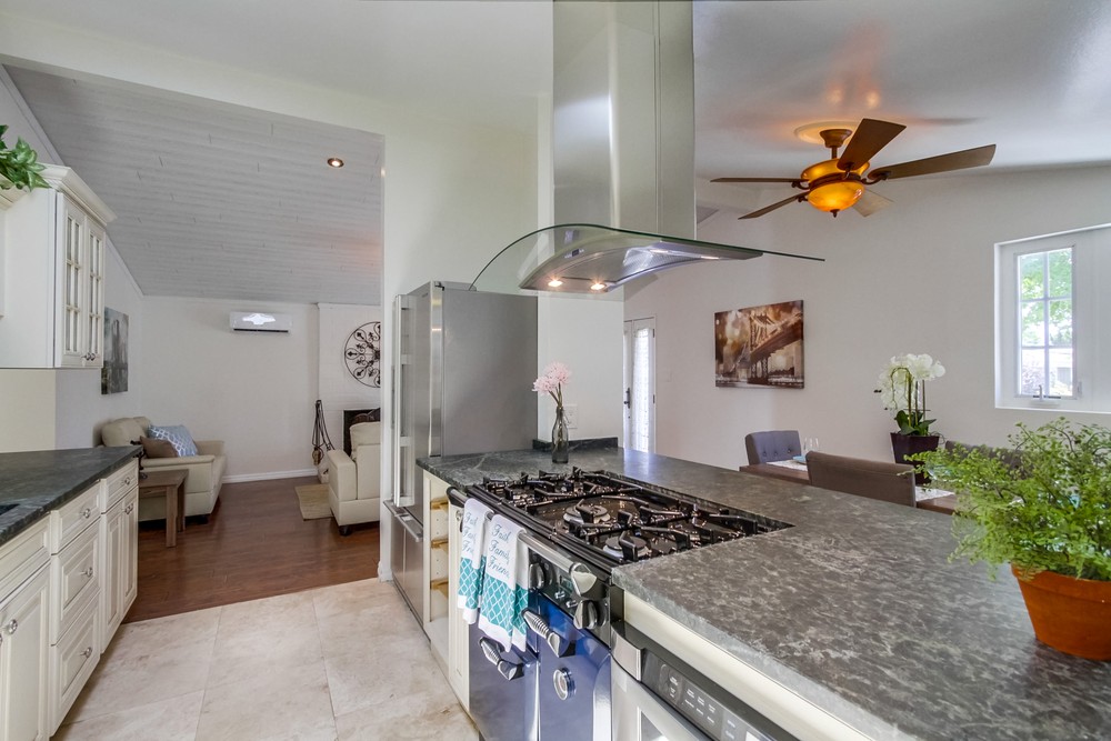 Virtual tour photo 14 of 43 for 3397 Dorchester Dr