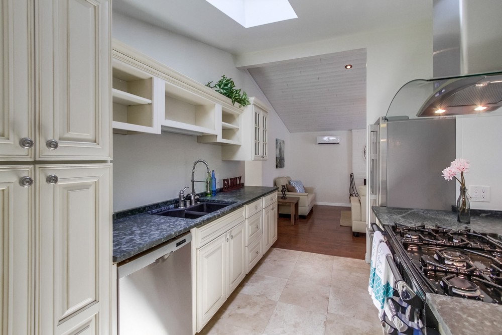Virtual tour photo 15 of 43 for 3397 Dorchester Dr