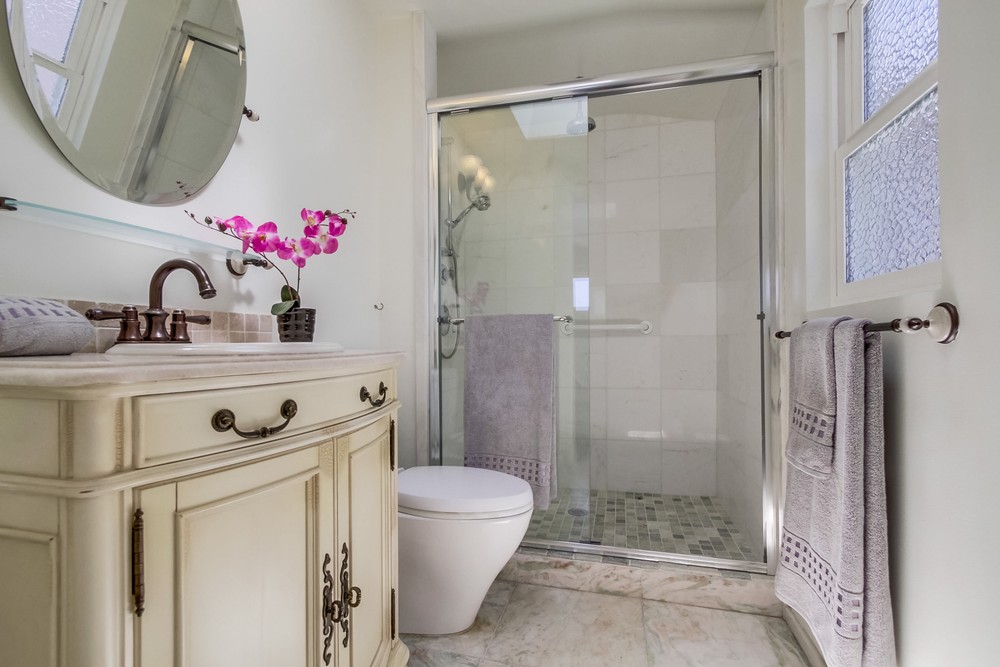 Virtual tour photo 22 of 43 for 3397 Dorchester Dr