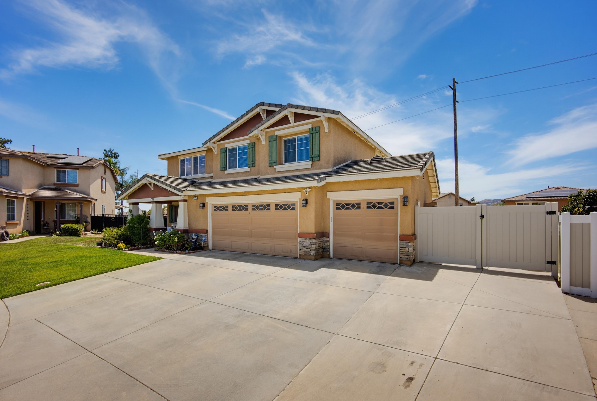Virtual tour photo 4 of 61 for 33973 Wintergreen Pl
