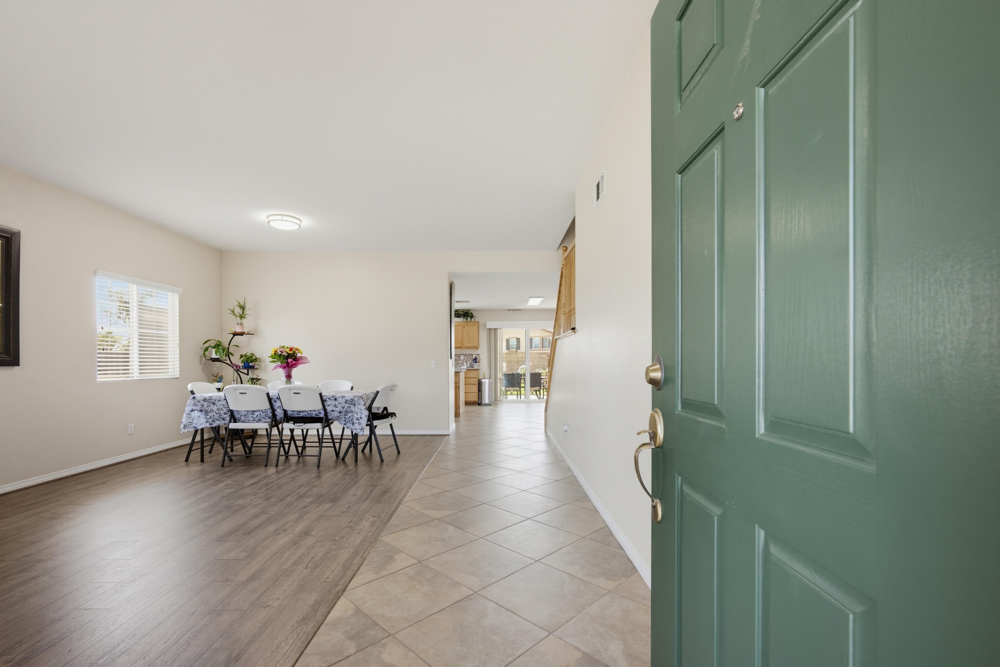 Virtual tour photo 9 of 61 for 33973 Wintergreen Pl