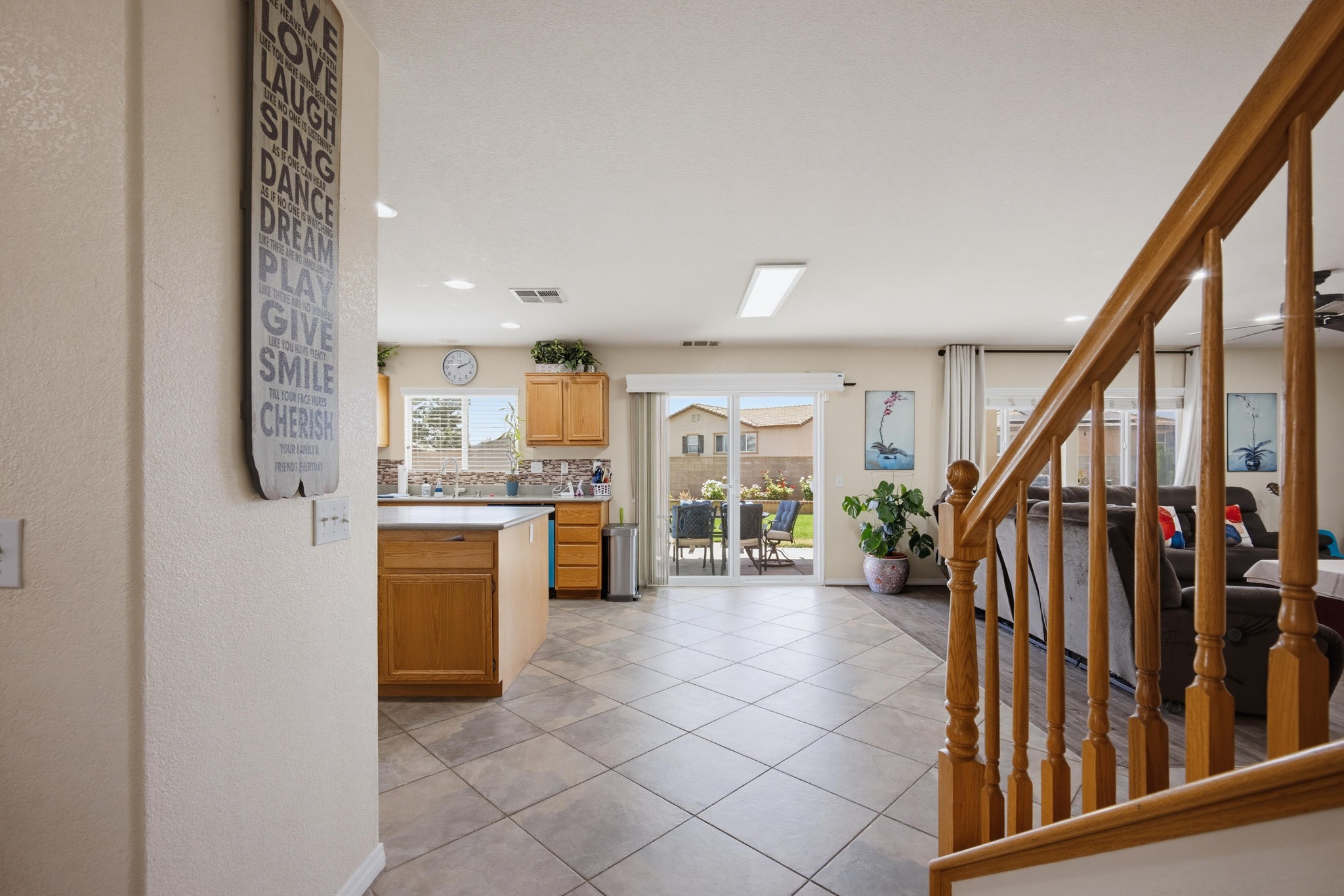 Virtual tour photo 13 of 61 for 33973 Wintergreen Pl