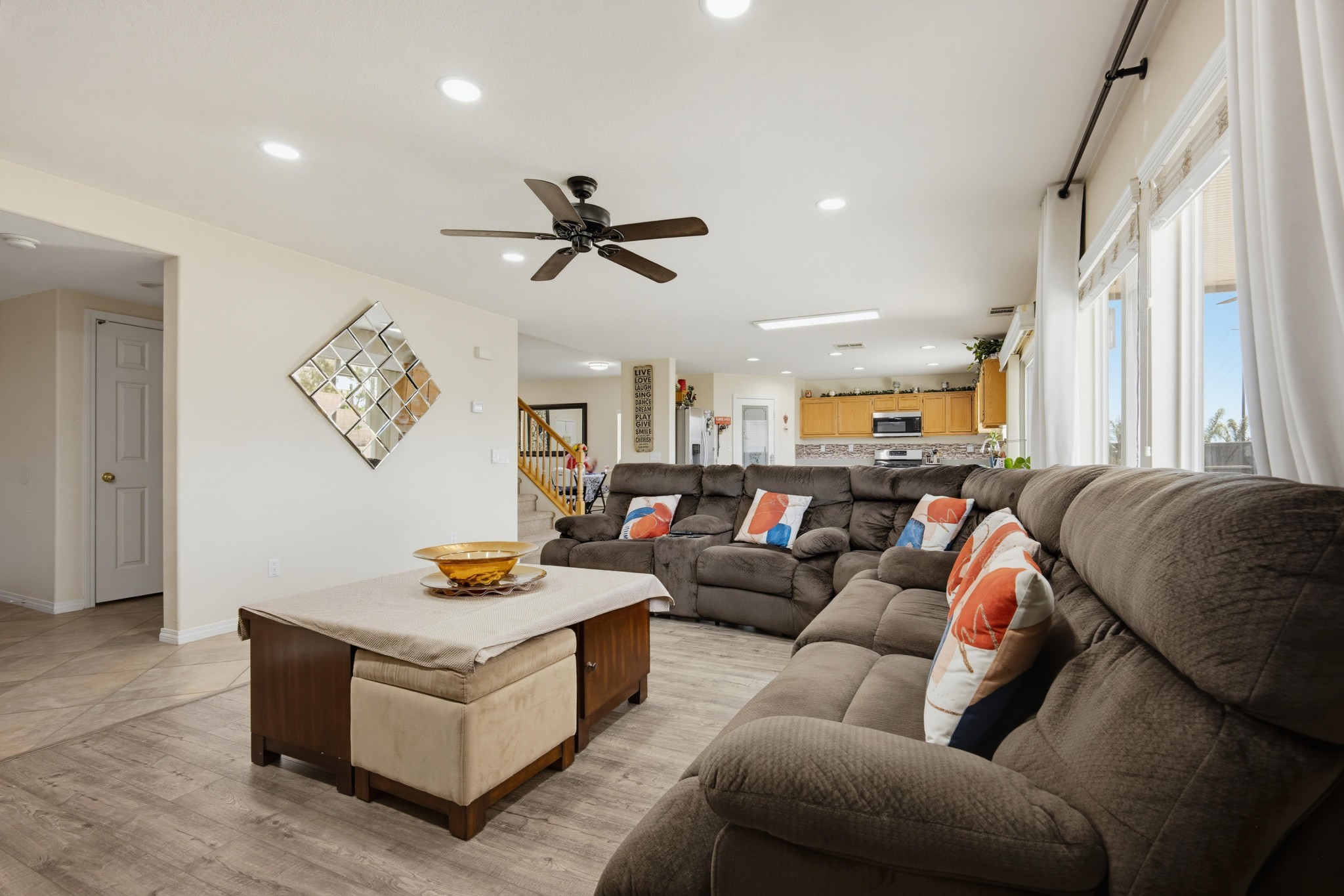 Virtual tour photo 17 of 61 for 33973 Wintergreen Pl