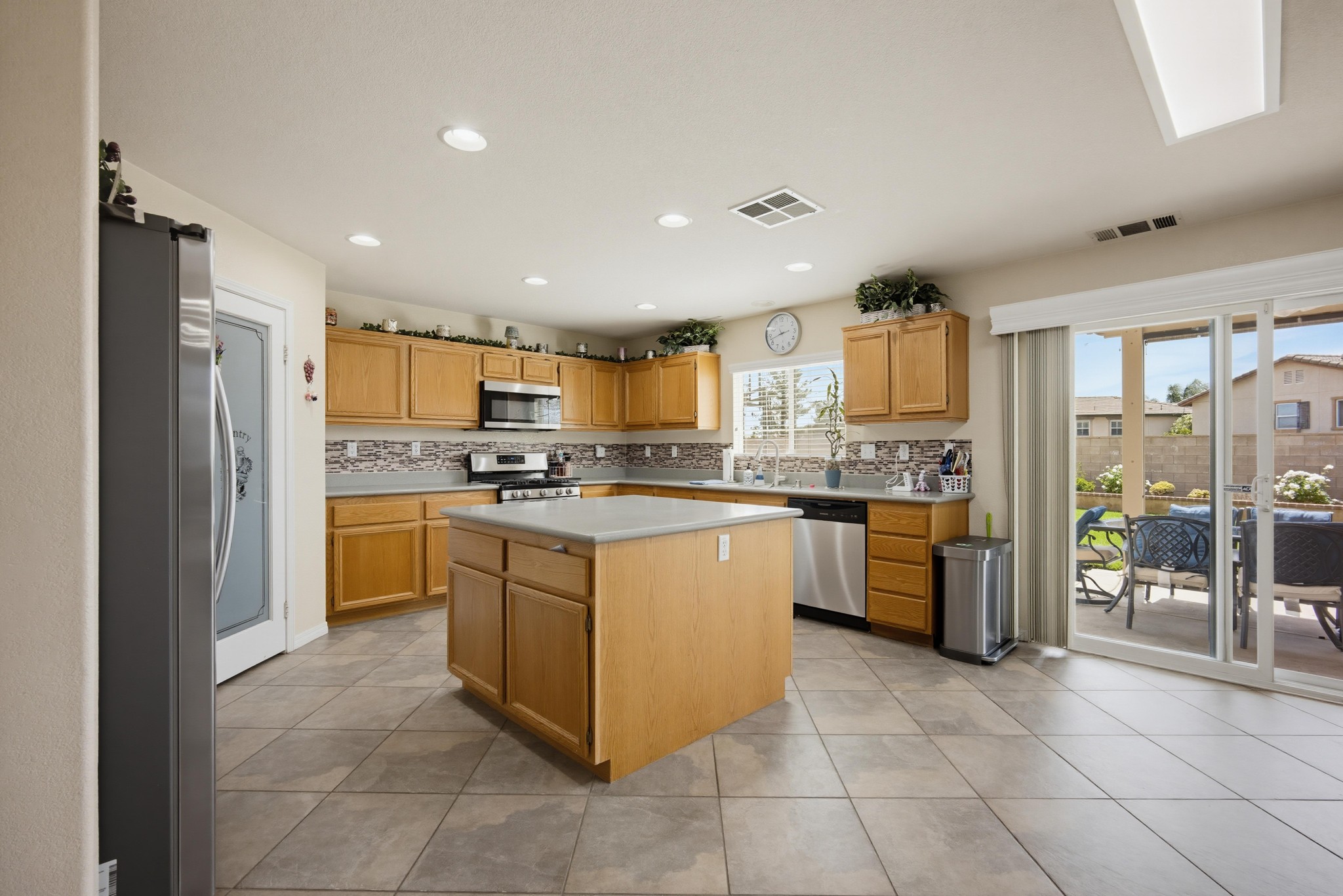 Virtual tour photo 18 of 61 for 33973 Wintergreen Pl