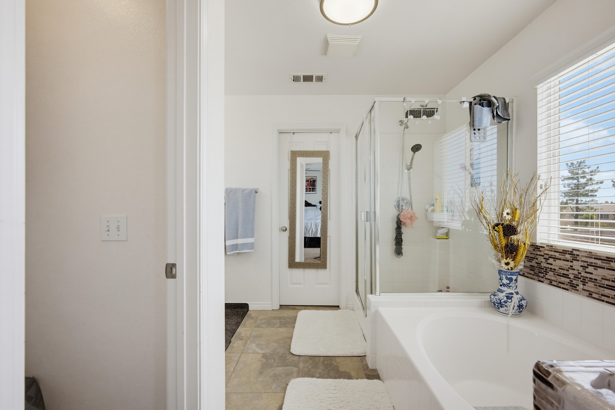 Virtual tour photo 41 of 61 for 33973 Wintergreen Pl