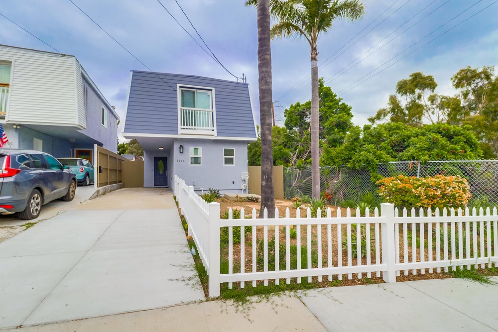 Virtual tour photo 3 of 36 for 3398 A St