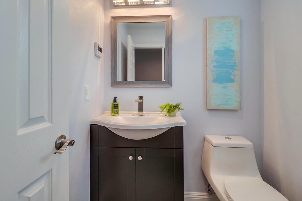 Virtual tour photo 19 of 36 for 3398 A St