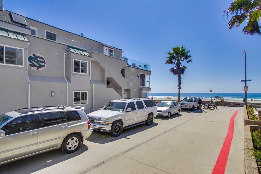Virtual tour photo 72 of 81 for 3399 Ocean Front Walk