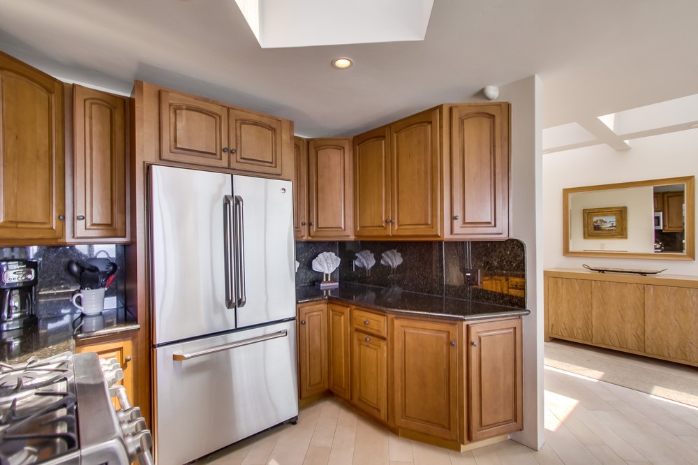 Virtual tour photo 25 of 81 for 3399 Ocean Front Walk