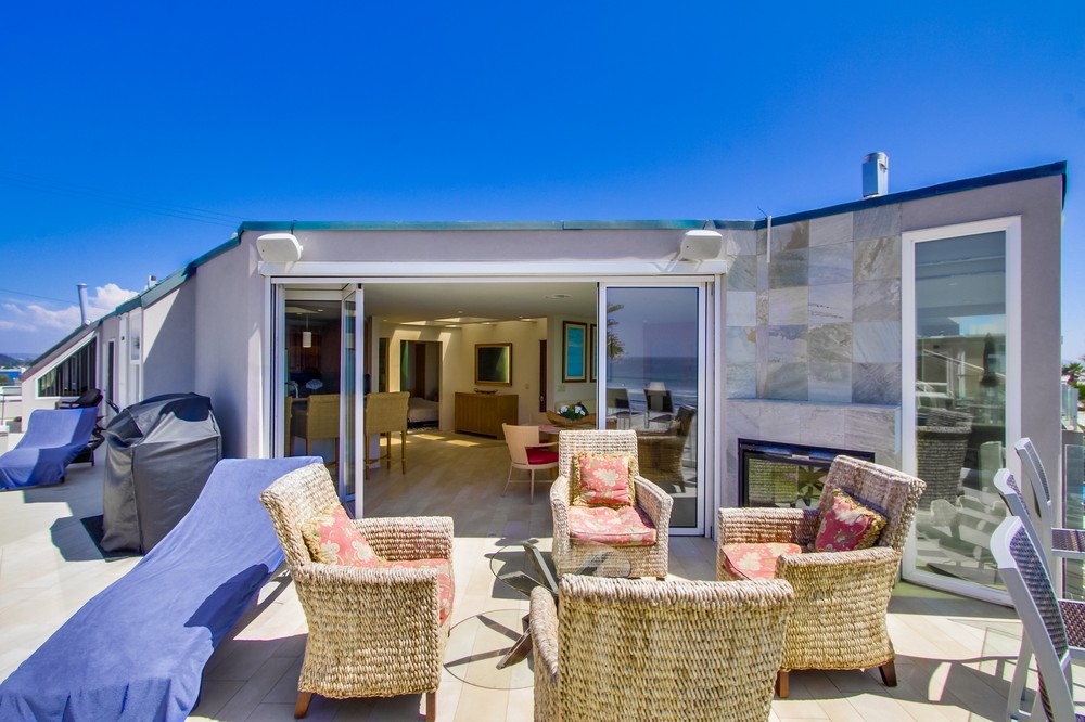 Virtual tour photo 39 of 81 for 3399 Ocean Front Walk