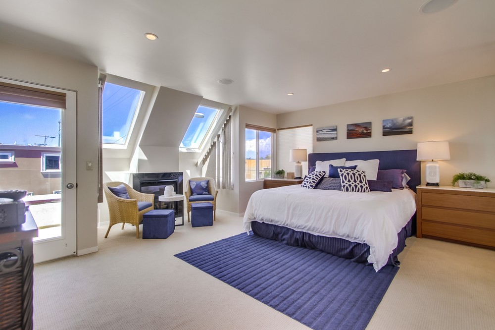 Virtual tour photo 46 of 81 for 3399 Ocean Front Walk