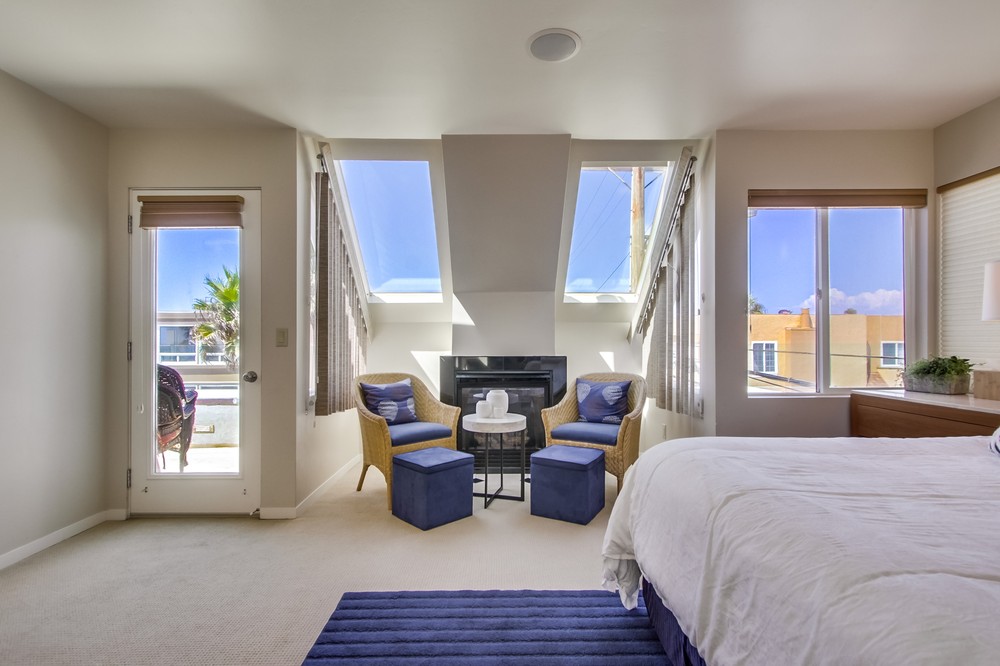 Virtual tour photo 47 of 81 for 3399 Ocean Front Walk