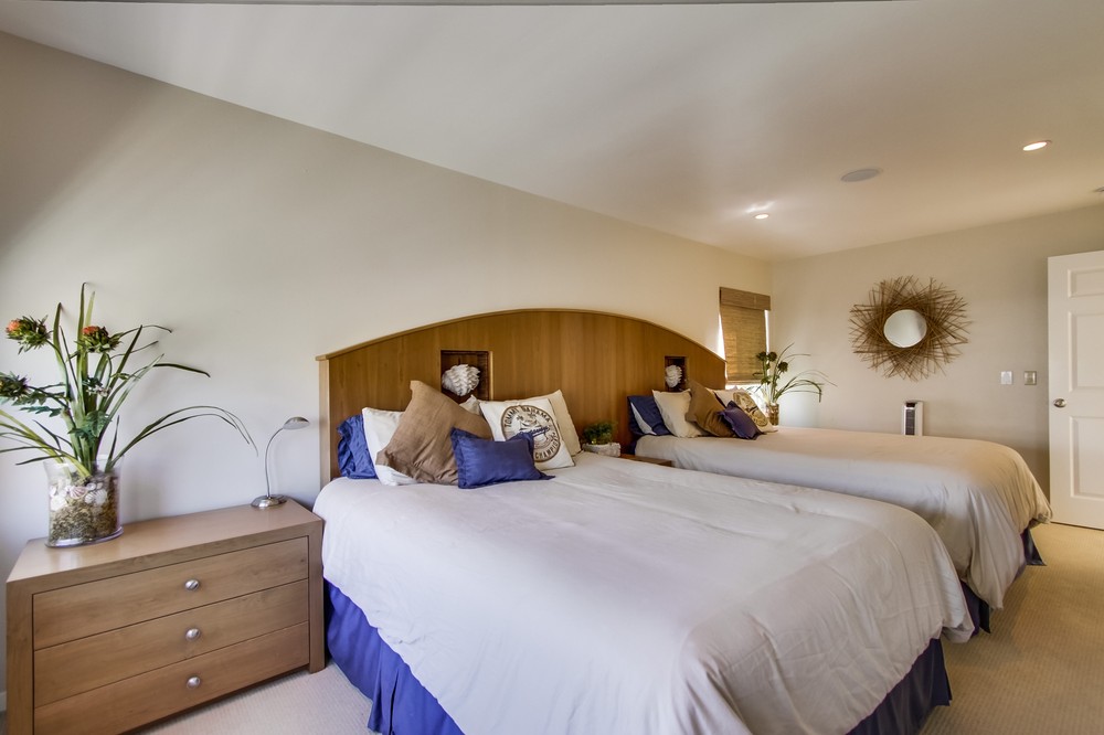 Virtual tour photo 65 of 81 for 3399 Ocean Front Walk