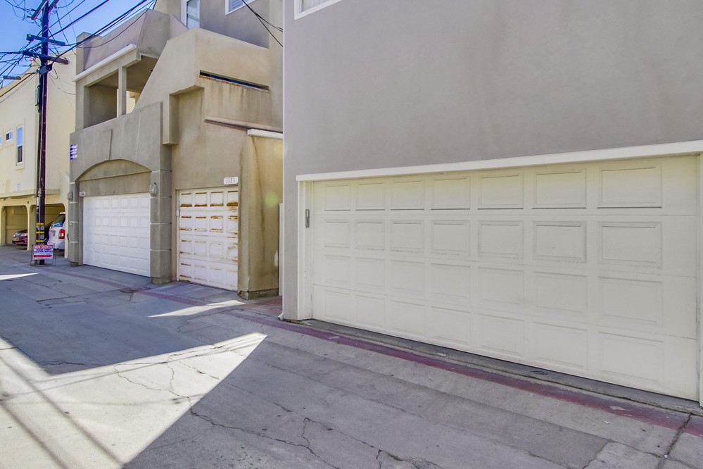 Virtual tour photo 70 of 81 for 3399 Ocean Front Walk