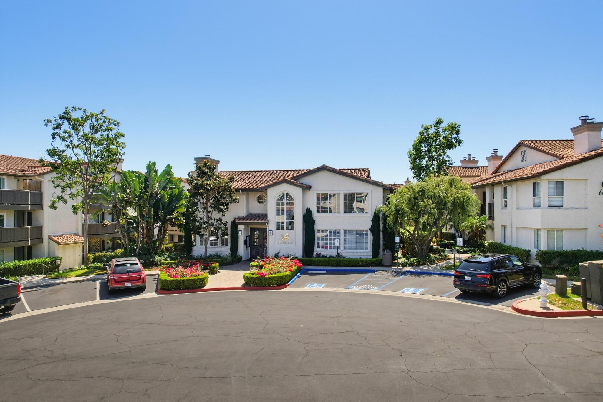 Virtual tour photo 1 of 71 for 34 Corniche Dr