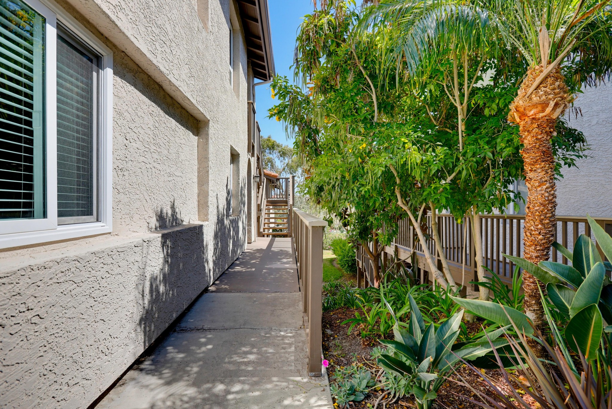 Virtual tour photo 8 of 71 for 34 Corniche Dr