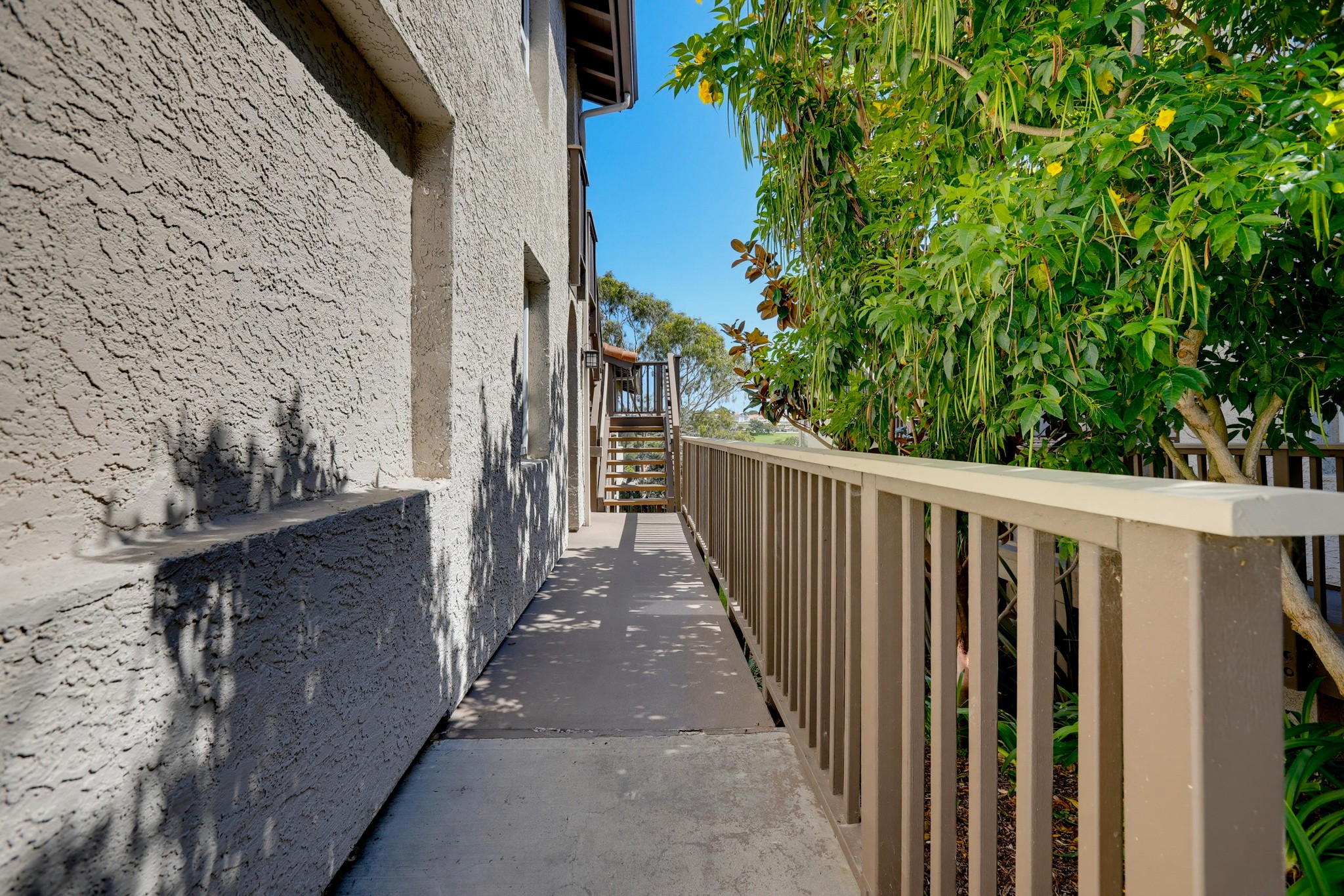 Virtual tour photo 9 of 71 for 34 Corniche Dr
