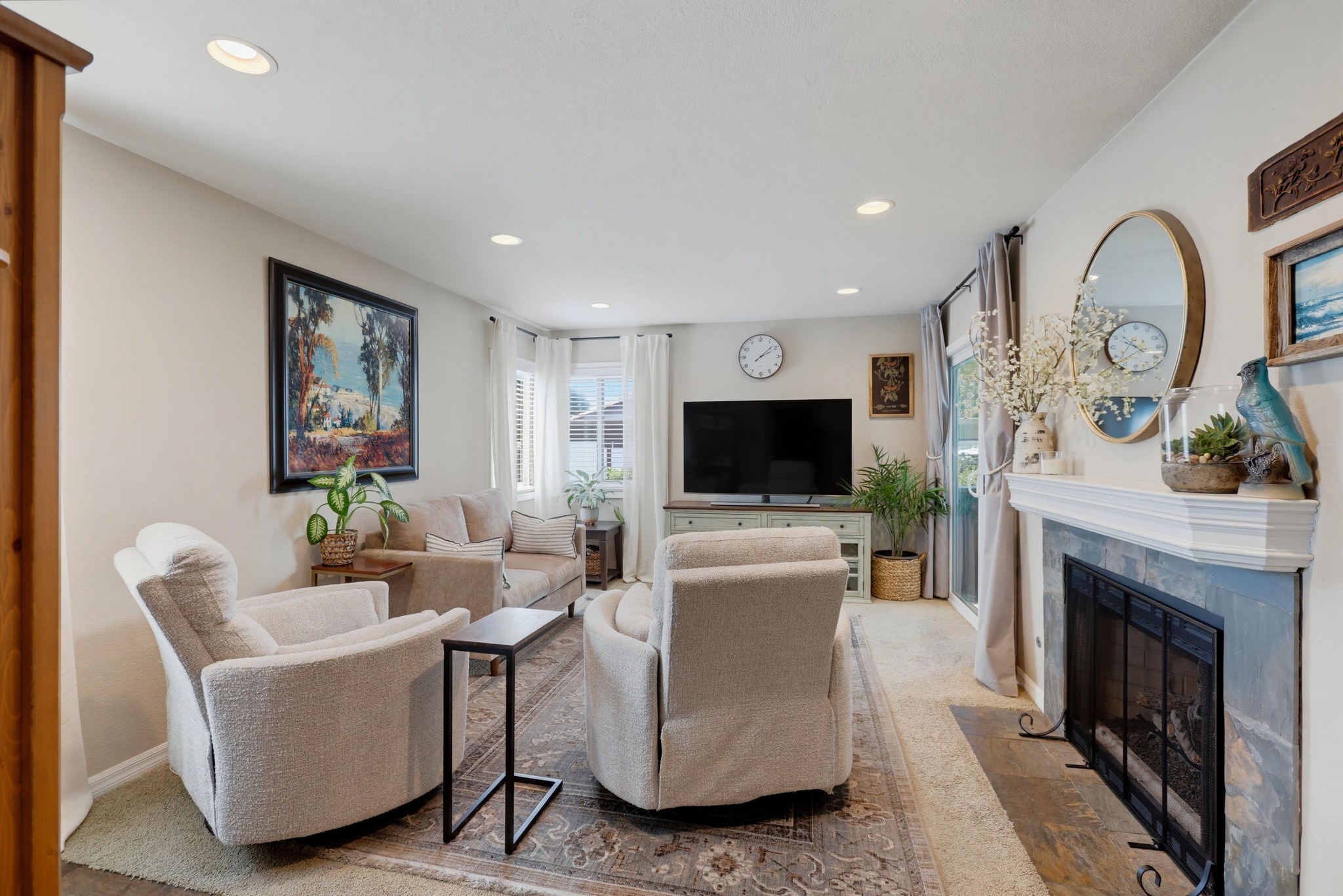 Virtual tour photo 13 of 71 for 34 Corniche Dr