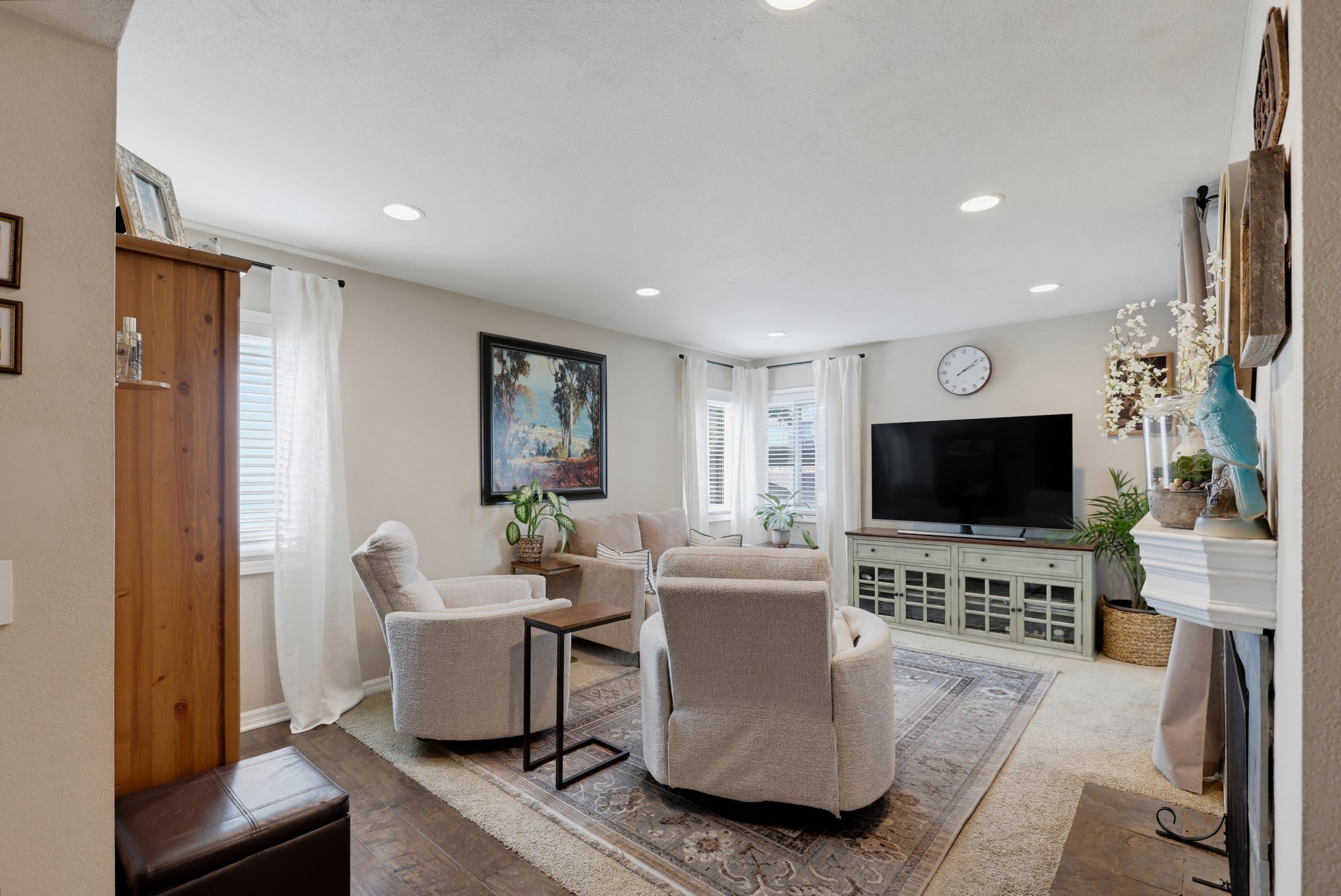 Virtual tour photo 14 of 71 for 34 Corniche Dr
