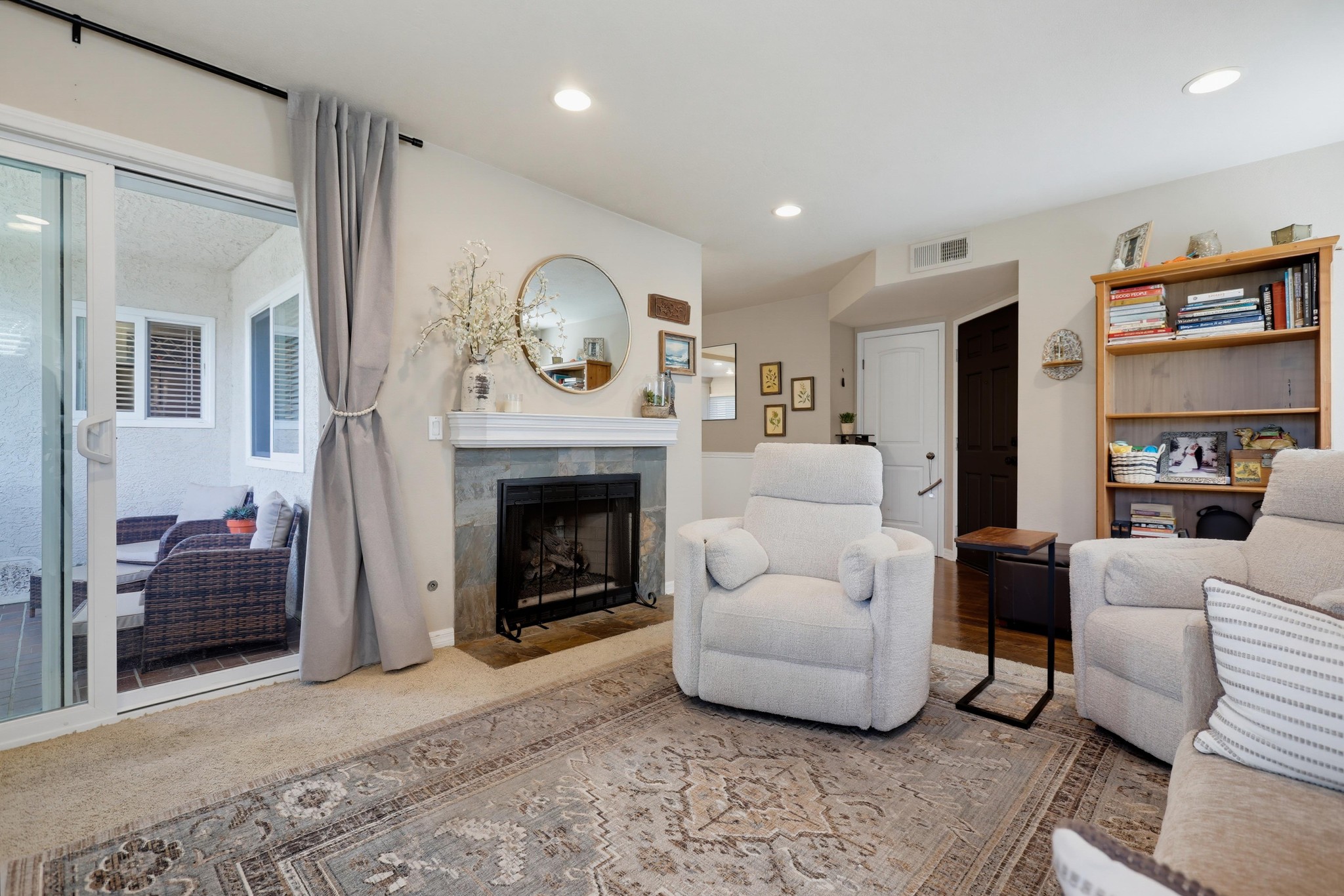 Virtual tour photo 18 of 71 for 34 Corniche Dr