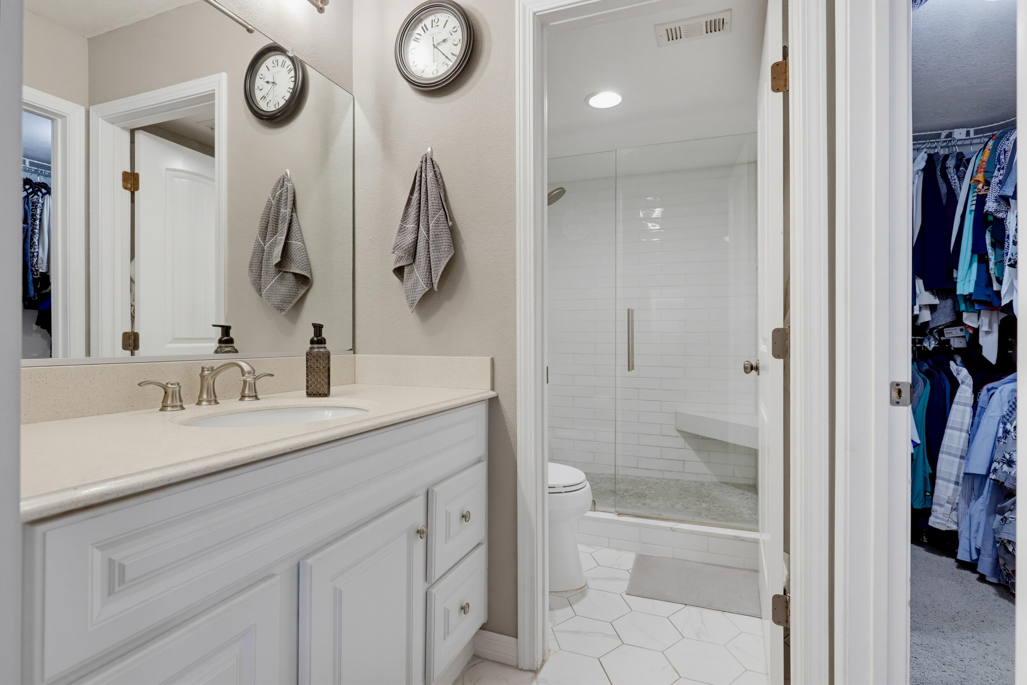 Virtual tour photo 35 of 71 for 34 Corniche Dr