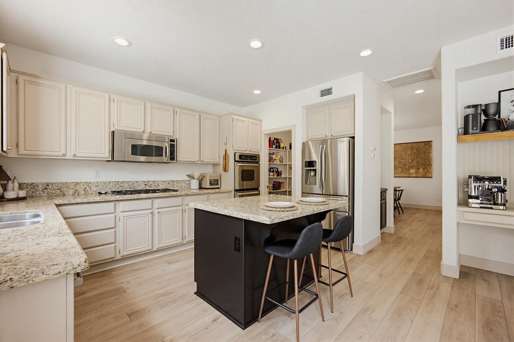 Virtual tour photo 20 of 75 for 34027 Abbey Rd