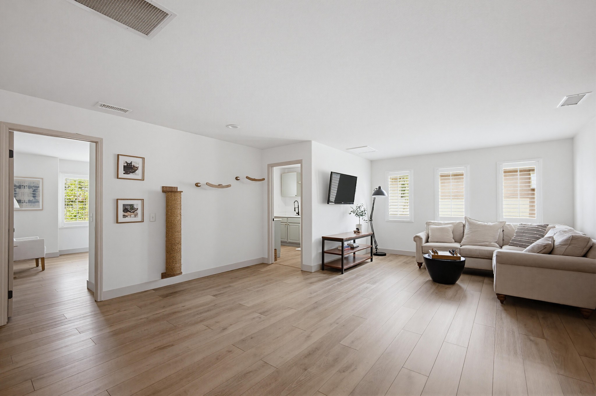 Virtual tour photo 33 of 75 for 34027 Abbey Rd