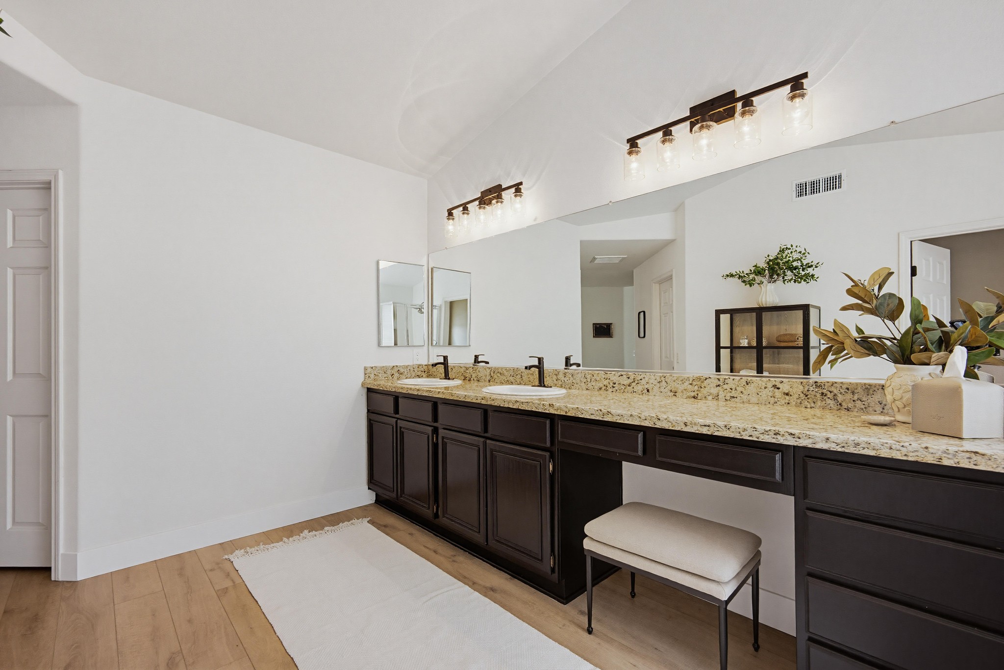 Virtual tour photo 51 of 75 for 34027 Abbey Rd