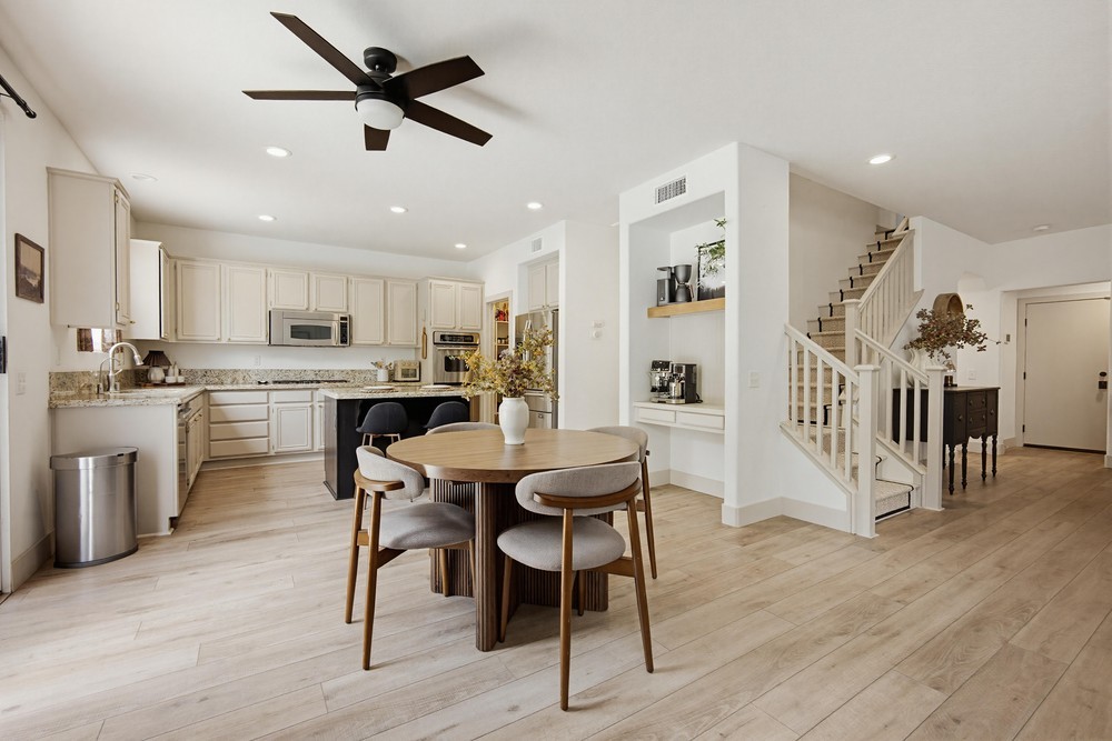 Virtual tour photo 17 of 68 for 34027 Abbey Rd