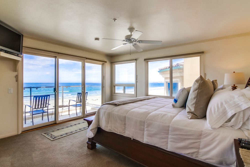 Virtual tour photo 36 of 102 for 3405 Ocean Front Walk