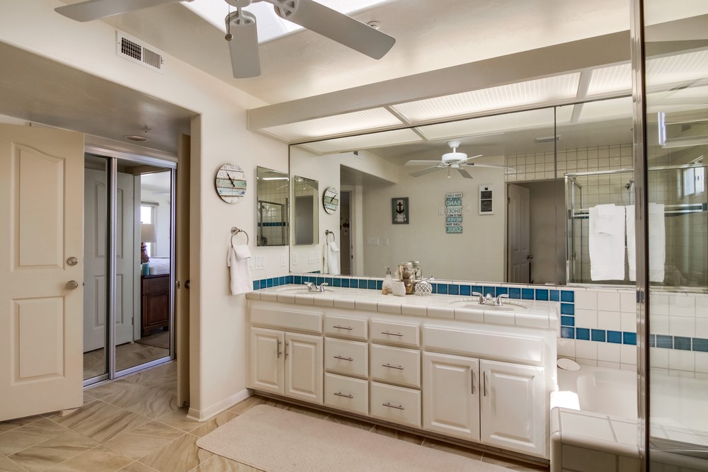 Virtual tour photo 42 of 102 for 3405 Ocean Front Walk