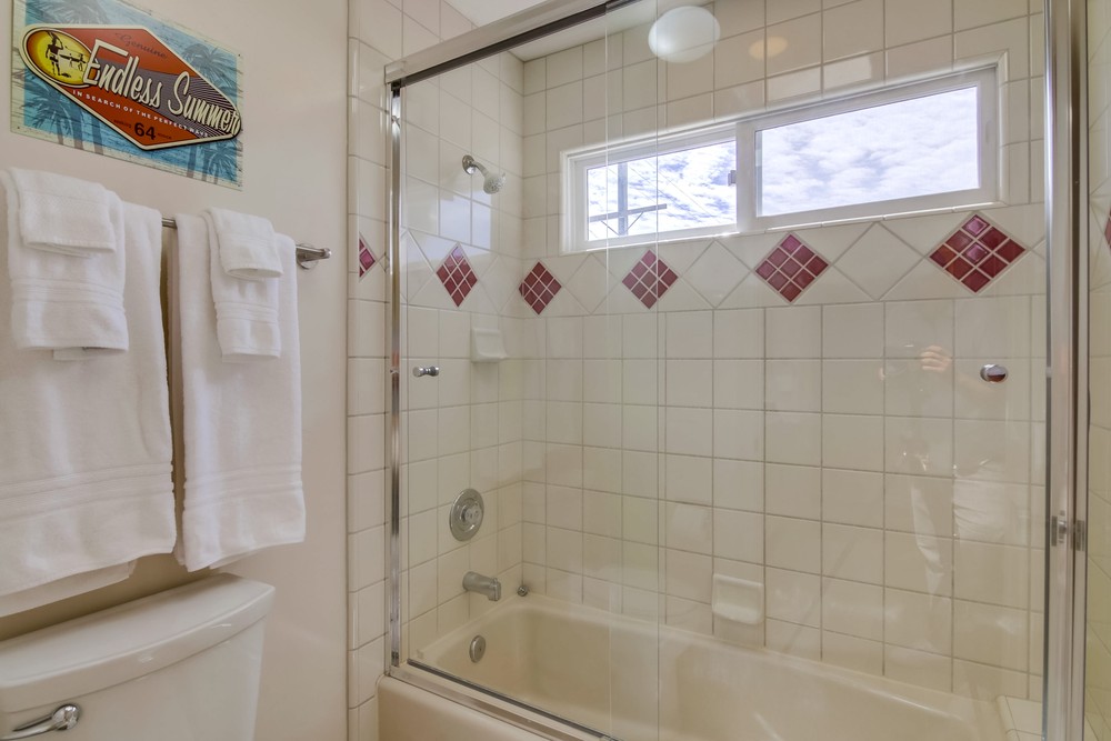 Virtual tour photo 58 of 102 for 3405 Ocean Front Walk