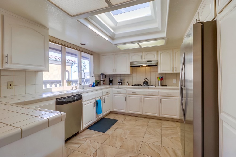 Virtual tour photo 88 of 102 for 3405 Ocean Front Walk