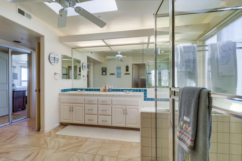 Virtual tour photo 95 of 102 for 3405 Ocean Front Walk