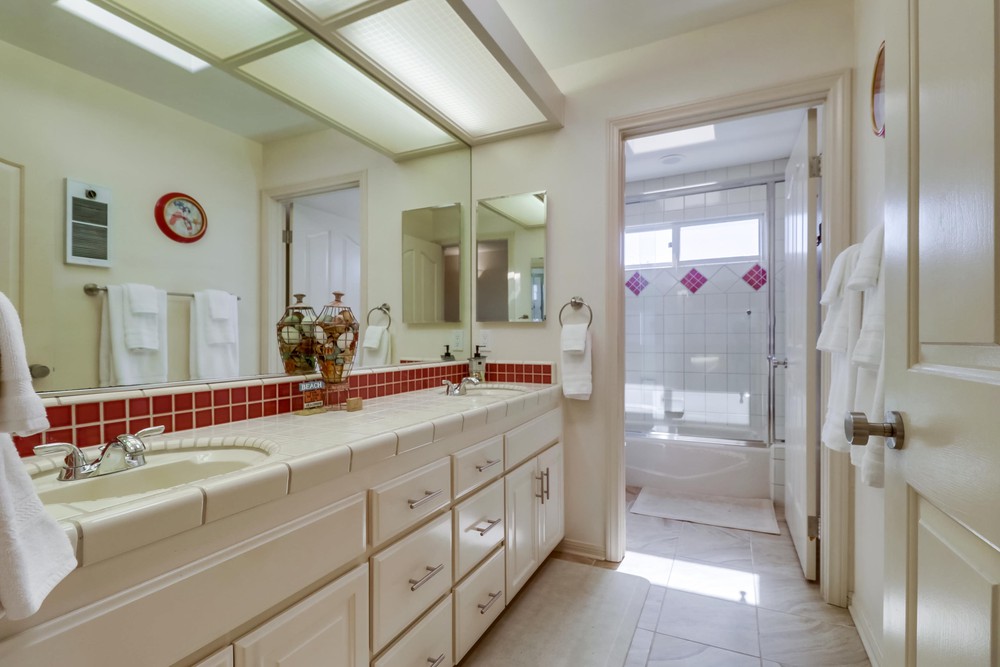 Virtual tour photo 97 of 102 for 3405 Ocean Front Walk