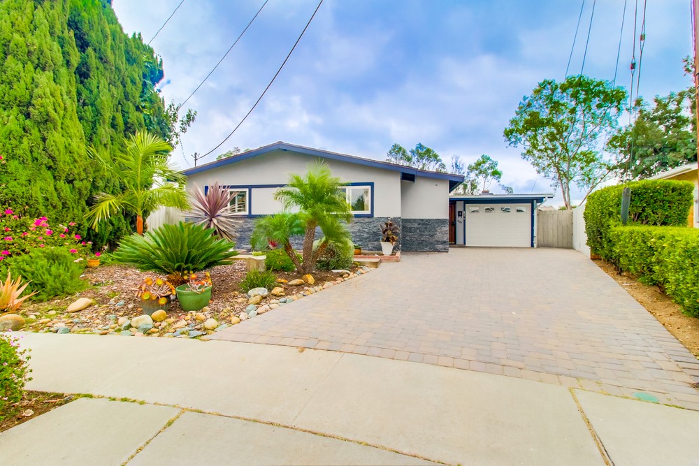 Virtual tour photo 3 of 50 for 3409 Mt Armour Ct